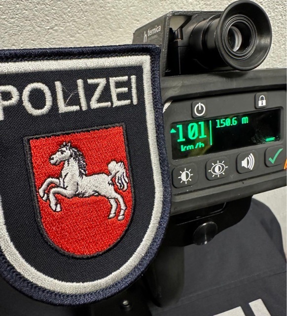 POL-ROW: ++ Polizei Rotenburg führt erfolgreiche Schwerpunktkontrolle in der Innenstadt durch ++