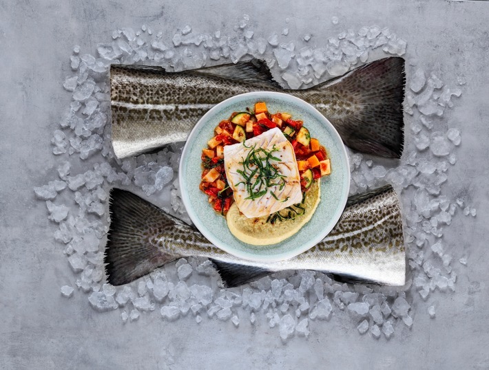 - ausschließlich zur redaktionellen Nutzung - nur bei Nennung der Quelle und des Urhebers / Skrei mit Polenta und Ratatouille / Weiterer Text über ots und www.presseportal.de/nr/158441 / Die Verwendung dieses Bildes ist für redaktionelle Zwecke unter Beachtung ggf. genannter Nutzungsbedingungen honorarfrei. Veröffentlichung bitte mit Bildrechte-Hinweis.