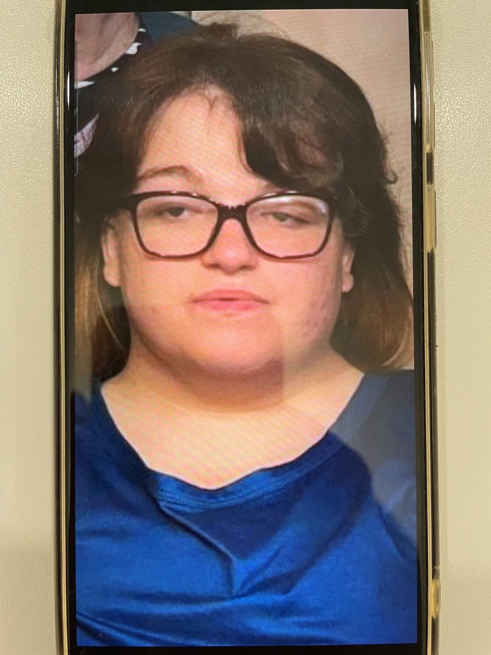 POL-KS: Baunatal-Altenbauna: Polizei sucht vermisste 18-jährige Julia Katarina I.