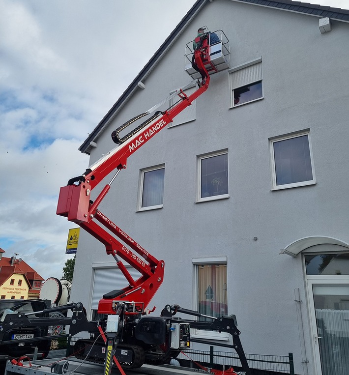 Arbeitsbühnen: Abgestimmte Zugangslösungen bei Arbeiten an Hausfassaden