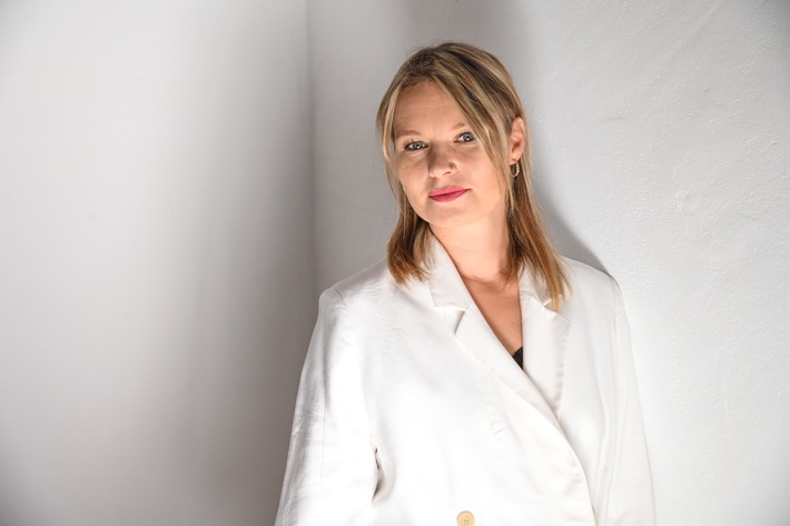 Wenn der Start ins Business stockt: Wie die Next Wave Academy von Lina Phillips Solo-Selbstständige auf Wachstumskurs bringt