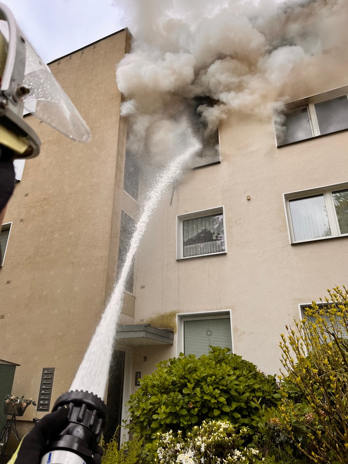 FW-GLA: Wohnungsbrand mit einer verstorbenen Person