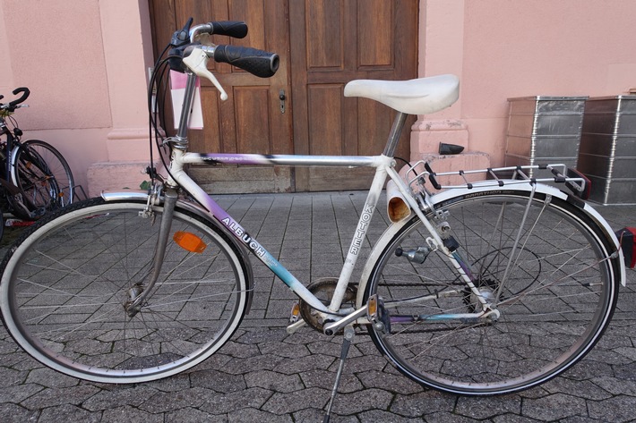 POL-OG: Offenburg - Fahrraddiebe festgenommen - Nachtragsmeldung