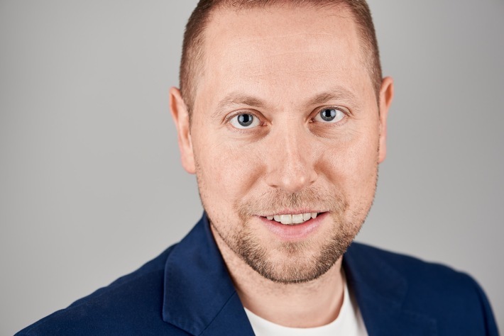 CAREER STANDOUT PROGRAM 
Shape Culture. Lead with Impact. Accelerate Your Career. / Weiterer Text über ots und www.presseportal.de/nr/182244 / Die Verwendung dieses Bildes für redaktionelle Zwecke ist unter Beachtung aller mitgeteilten Nutzungsbedingungen zulässig und dann auch honorarfrei. Veröffentlichung ausschließlich mit Bildrechte-Hinweis.