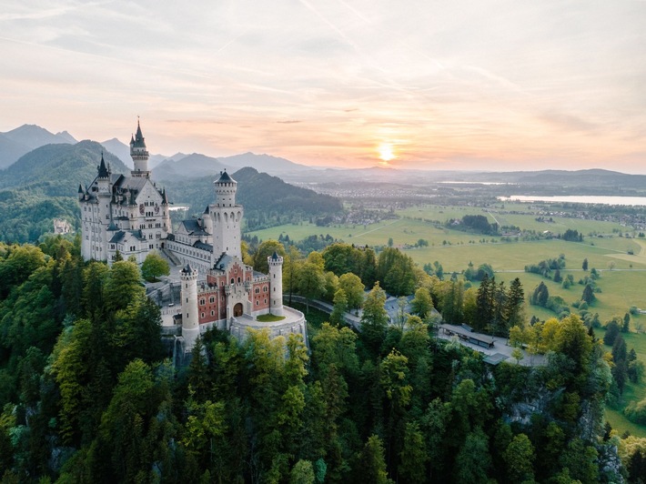 UNESCO-Welterbe Schloss Neuschwanstein. Ein Meilenstein fürs Allgäu.