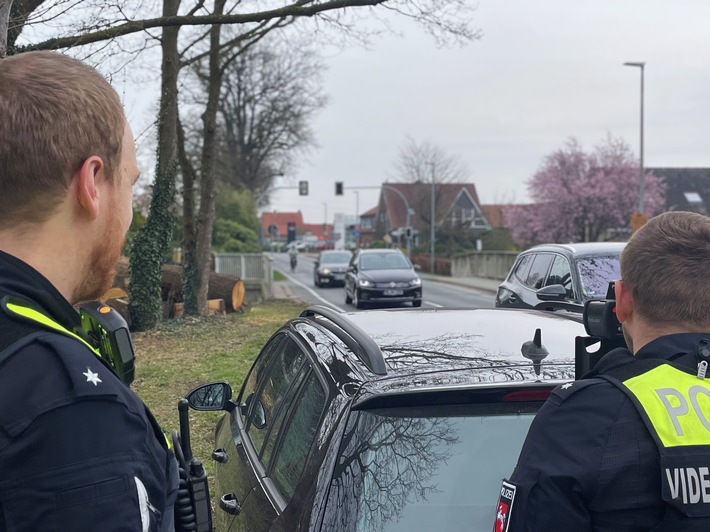 POL-DH: Stuhr - Anlassbezogene Verkehrsüberwachung auf der Varreler Landstraße
