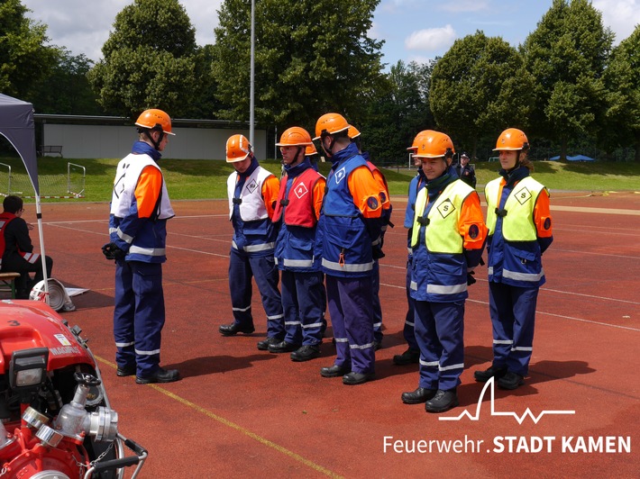 FW Kamen: Leistungswettkämpfe der Jugendfeuerwehr NRW in Kamen durchgeführt.