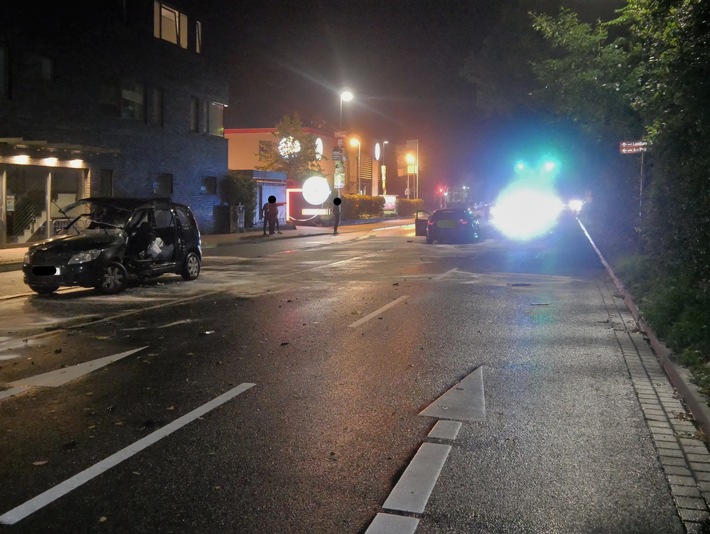 POL-ROW: Schwerer Verkehrsunfall im Stadtgebiet Rotenburg++ Raub in Visselhövede