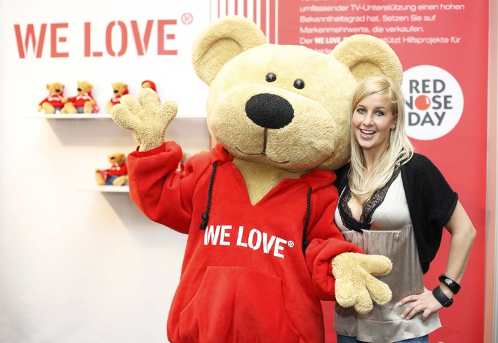 Spielwarenmesse Nürnberg: / MM MerchandisingMedia, Heunec und ProSieben präsentieren WE LOVE Bär