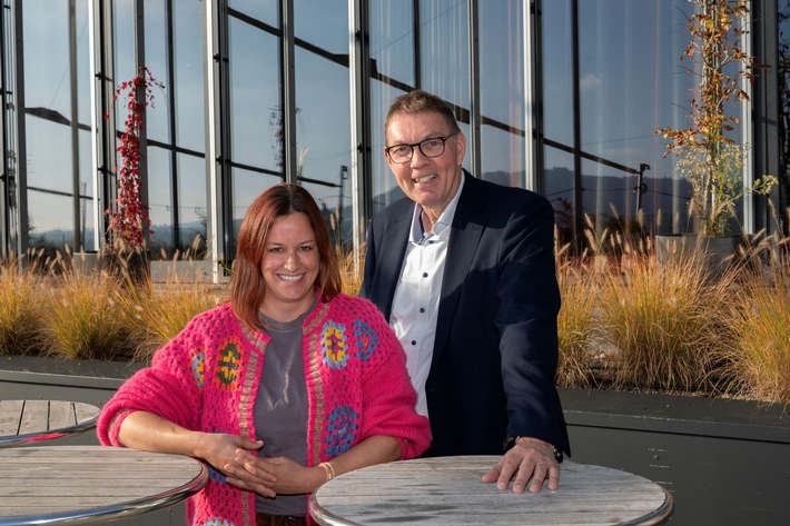 Medienmitteilung: Peter V. Kunz als STS-Präsident wiedergewählt – Delegiertenversammlung wählt auch erneuerten Vorstand