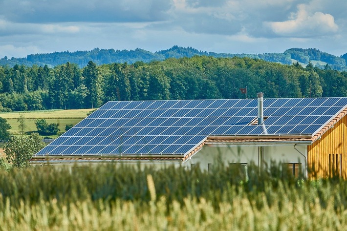 Photovoltaik Soderstorf Amelinghausen, Betzendorf - Elektro Burmester steht für Verlässlichkeit .jpg