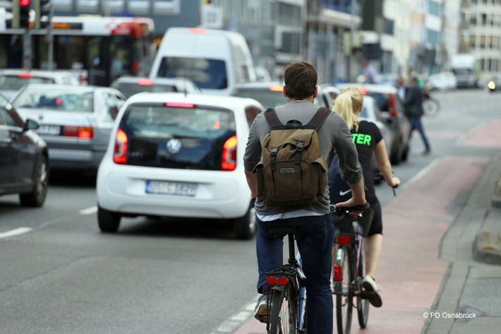 POL-OS: Mehr Radfahrer unterwegs - Polizei appelliert für mehr Rücksichtnahme und kündigt Kontrollen an