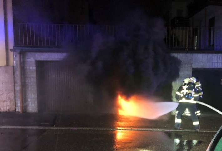 POL-PDPS: Garagenbrand durch e-Bike