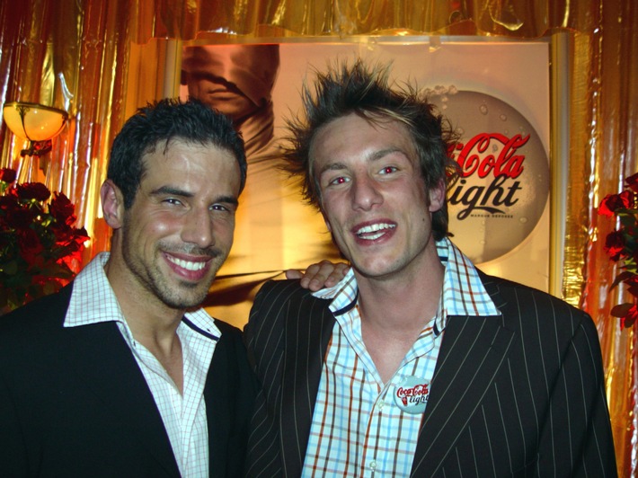 Sperrfrist: Nick Karry gewinnt internationale "Coke light Mann"-Wahl