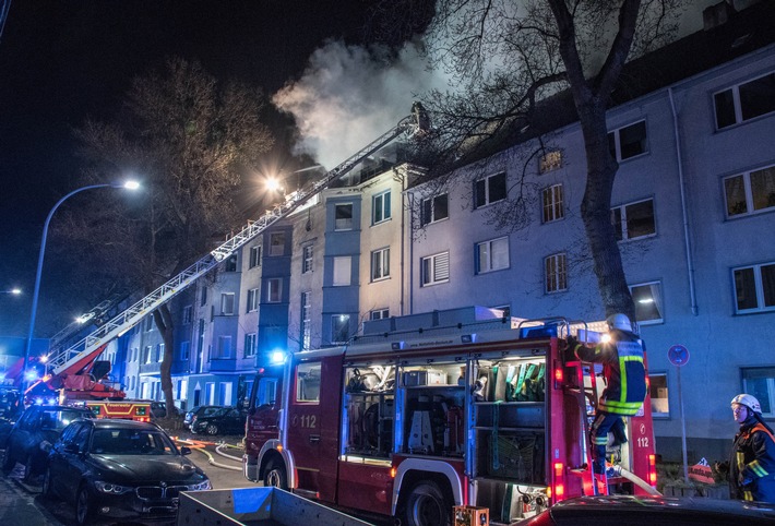 FW-BO: Dachstuhlbrand in der Innenstadt