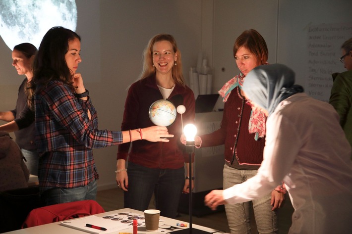 Wissenschaft mit Blick in den Himmel - frühe naturwissenschaftliche Bildung in Astronomie