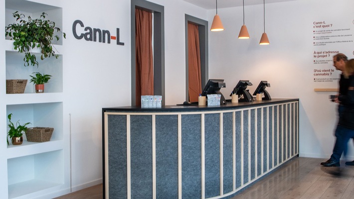 Pilotprojekt zum nichtgewinnorientierten Verkauf von Cannabis / Projekt Cann-L: erfreuliche Zwischenergebnisse