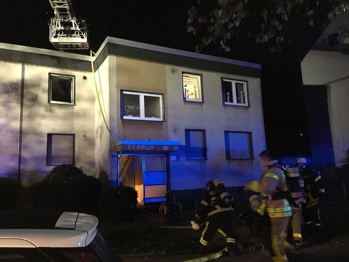 FW-GLA: Wohnungsbrand in Gladbeck: Bewohnerin gerettet!
