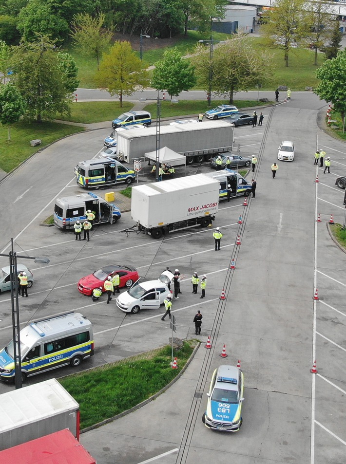 POL-LB: "sicher.mobil.leben" - Fahrtüchtigkeit im Blick Polizeipräsidium Ludwigsburg zieht Bilanz