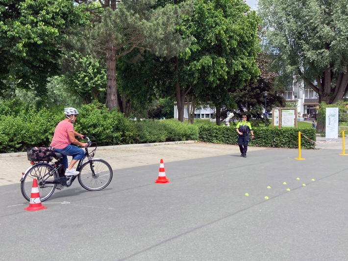 POL-HSK: Radaktionstag