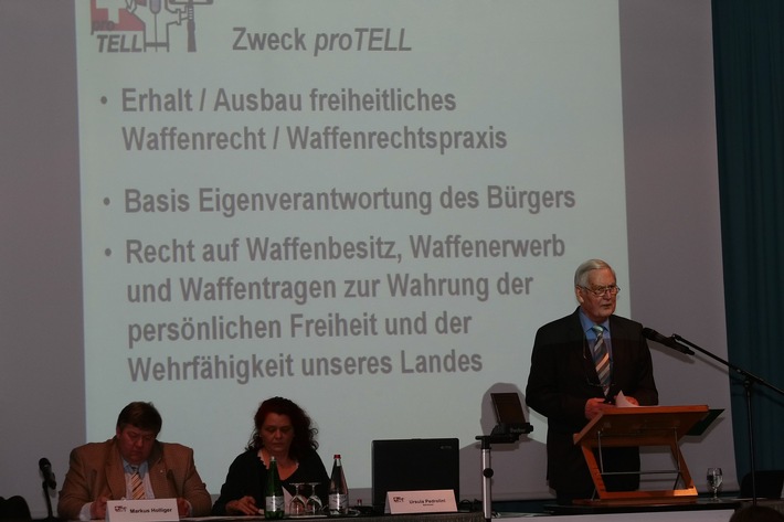 Samstag 13. April 2013: 35. Generalversammlung von proTELL / "Ein waffenloses Volk ist ein wehrloses Volk: NEIN zu weiteren Verschärfungen des geltenen Waffenrechts! NEIN zur "Anti-Wehrpflichts-Initiative"