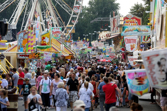 Schützenfest Hannover auf Erfolgswelle: Stadt und Schützen sehr zufrieden / 1,1 Million BesucherInnnen auf dem Fest bis Sonntagabend erwartet, Steigerung gegenüber Vorjahr