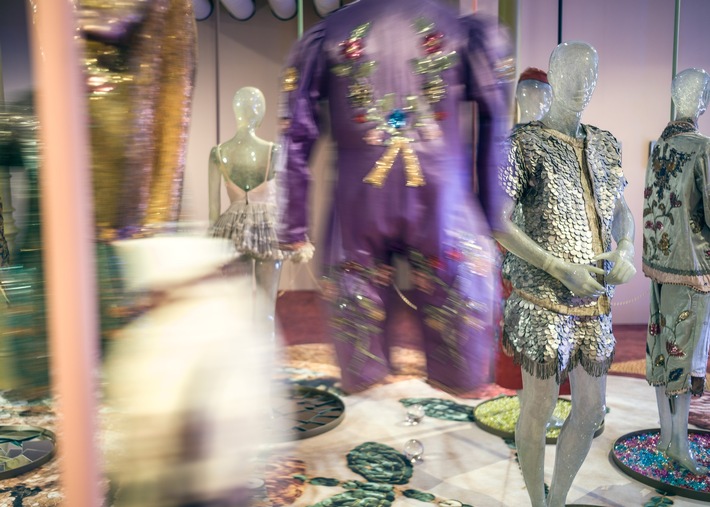 The Show goes on: "Mode Circus Knie" noch bis 19.1.2020 im Textilmuseum St.Gallen