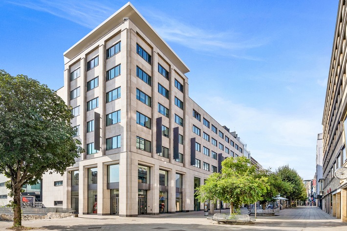 Premium Coworking in Stuttgart: Warum Unternehmen auf zentrale Business Center, kleine Büros und hochwertige Arbeitswelten in der Königstraße setzen