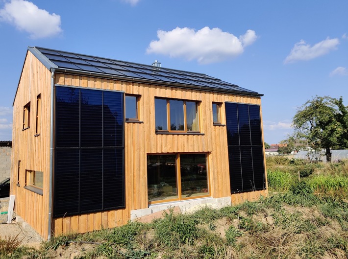 So regional und ökologisch wie möglich: Familie Klotzbach baut ein Strohballen-Sonnenhaus