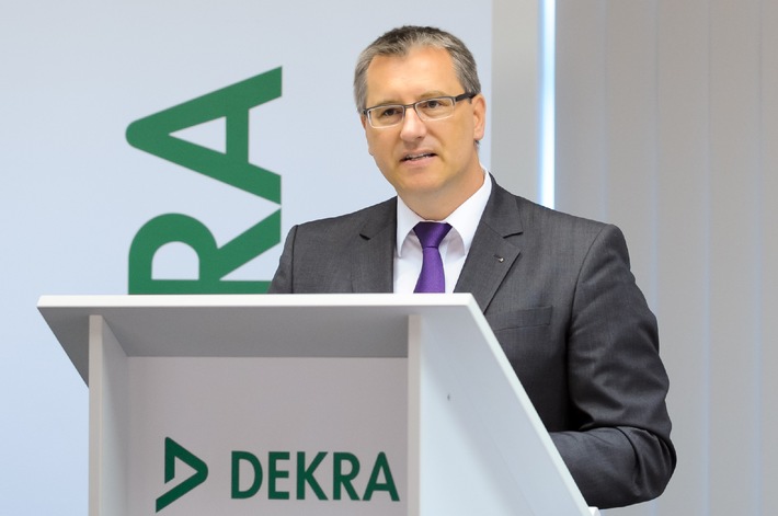 DEKRA bringt Sicherheit in die Welt / Geschäftsjahr 2013 mit gutem Zuwachs