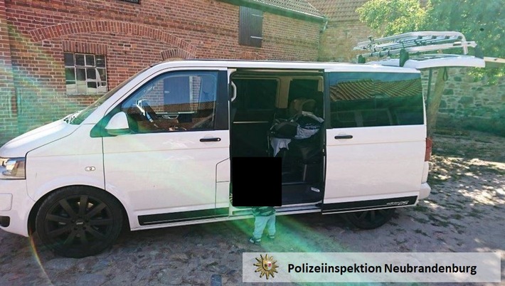 POL-NB: Diebstahl eines VW T5