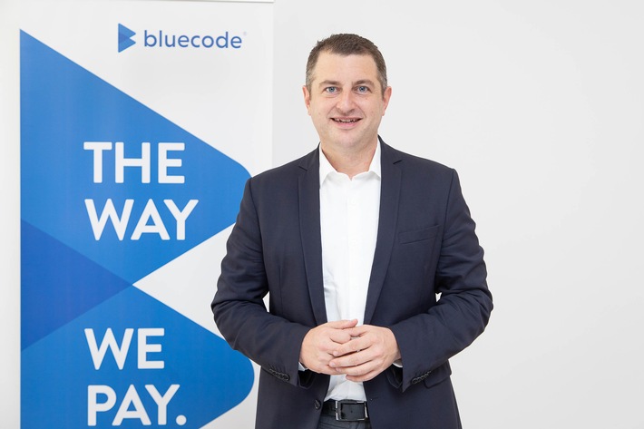 Europäischer Anbieter für Zahlungen per Smartphone erreicht Meilenstein: Bluecode startet mit Alipay bundesweiten Rollout in Deutschland und erhält 11,2 Millionen Euro Wachstumskapital