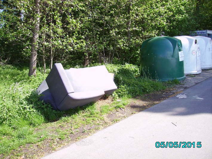 POL-STH: Illegale Müllentsorgung in Meerbeck