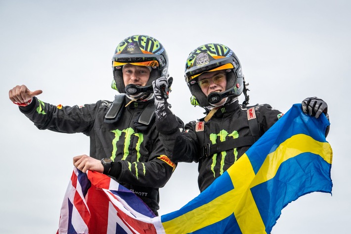 SkodaMotorsport-RallySweden-Report-20-SolbergEdmondson-1-scaled.jpg