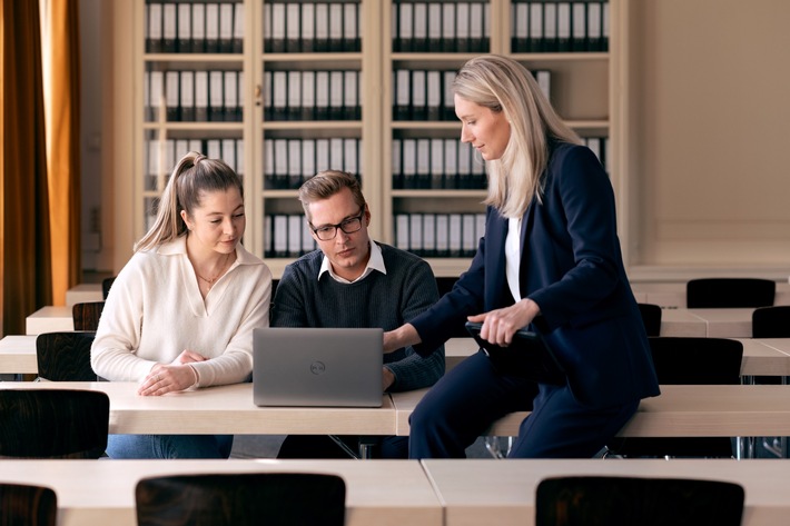 EBS Universität führt neue Spezialisierung „Business Analytics und AI“ im Bachelor Business Studies ein
