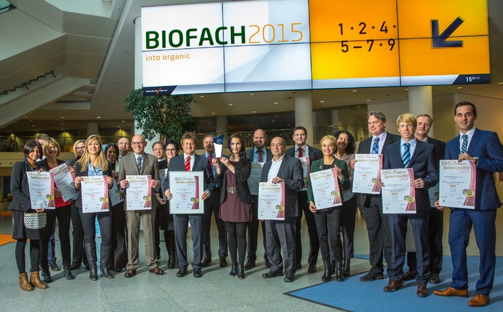 NORMA: Bio-Händler des Jahres 2015! / Top-Level Preis auf der BIOFACH 2015 für Discounter aus Nürnberg (FOTO)