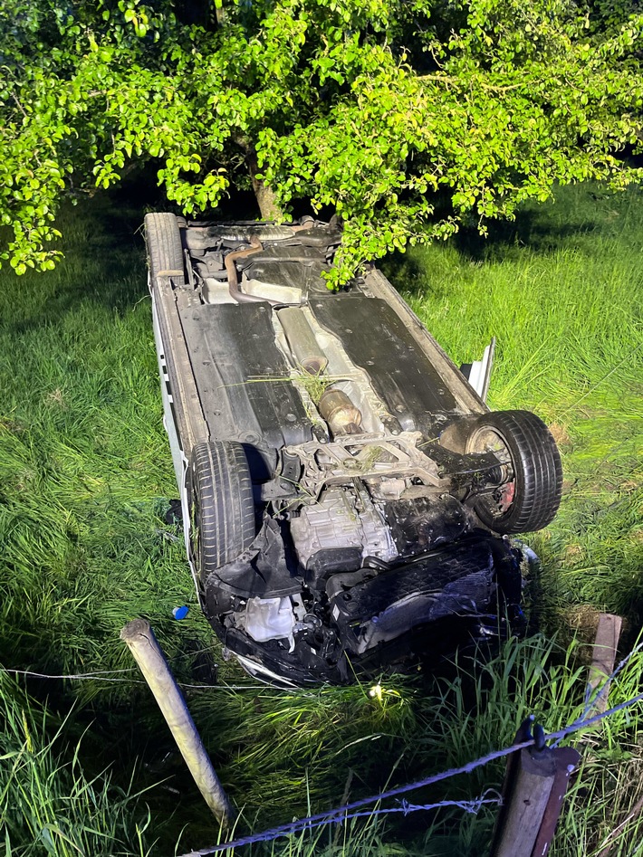 POL-HA: Auto überschlägt sich aufgrund von überhöhter Geschwindigkeit