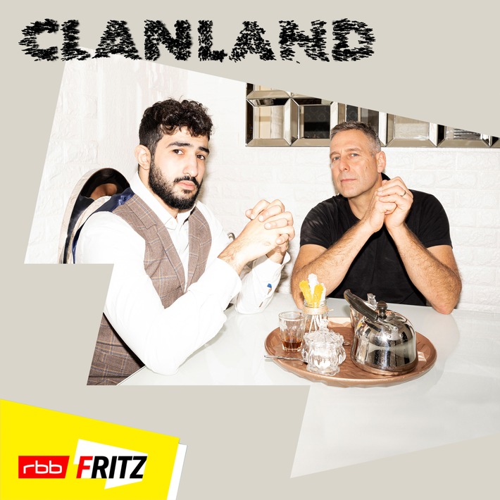 Neuer Fritz-Podcast: "Clanland - Schrecklich nette Familiengeschichten"