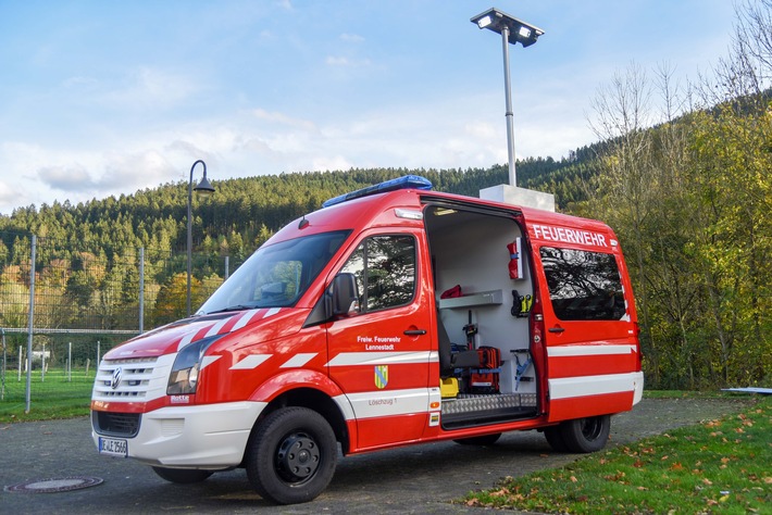 FW-OE: Neues &quot; Vorauslöschfahrzeug &quot; für die Feuerwehr Lennestadt