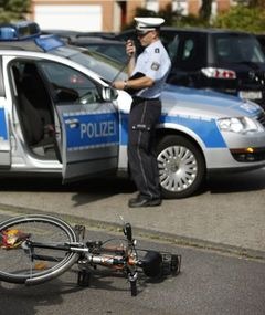 POL-REK: Fahrradfahrer stürzte - Kerpen