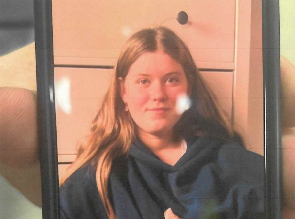 POL-HH: 260319-2. Vermisstenfahndung nach zwei 12 und 13 Jahre alten Mädchen