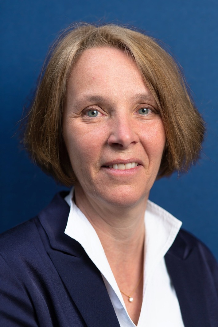 Martine Ruggli wurde als Präsidentin des Schweizerischen Apothekerverbands pharmaSuisse wiedergewählt.