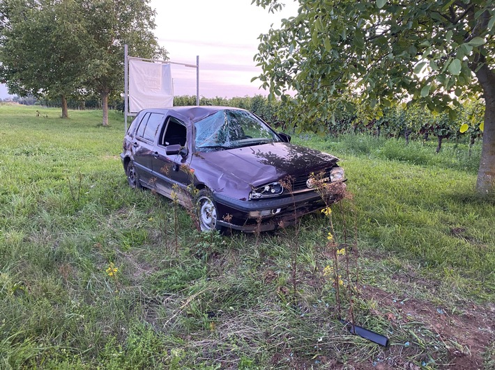 POL-PDLD: Nach Unfall zu Fuß geflüchtet