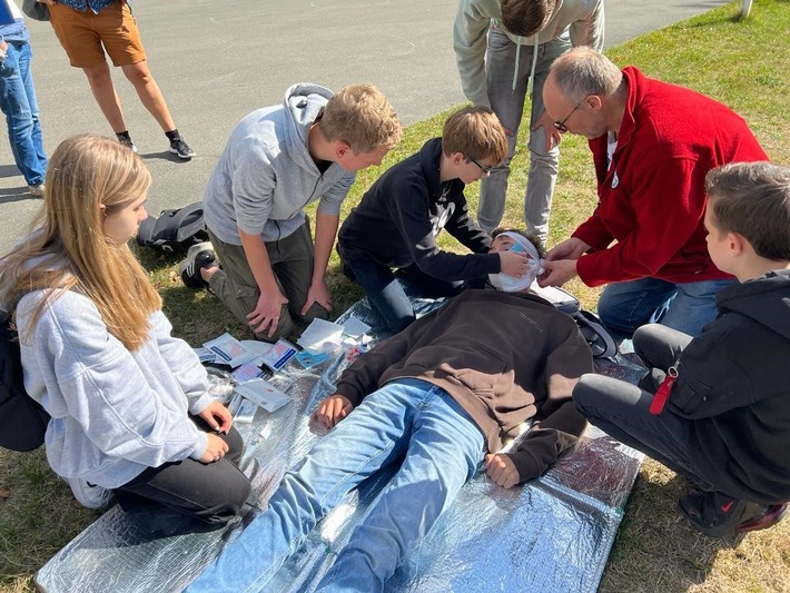 POL-EL: PI Emsland / Grafschaft Bentheim - Buslotsenkontrolle