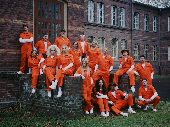 Achtung, Orange! Mirja du Mont, Markus Babbel und 14 weitere Promis sind ab heute in und um Düsseldorf "Most Wanted"