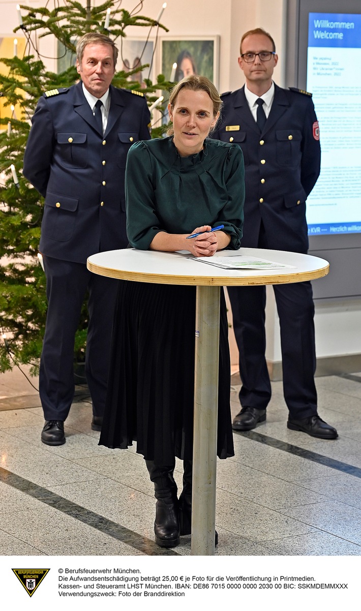 FW-M: Ausstellungseröffnung "Das Dritte Reich und Wir" (Isarvorstadt)