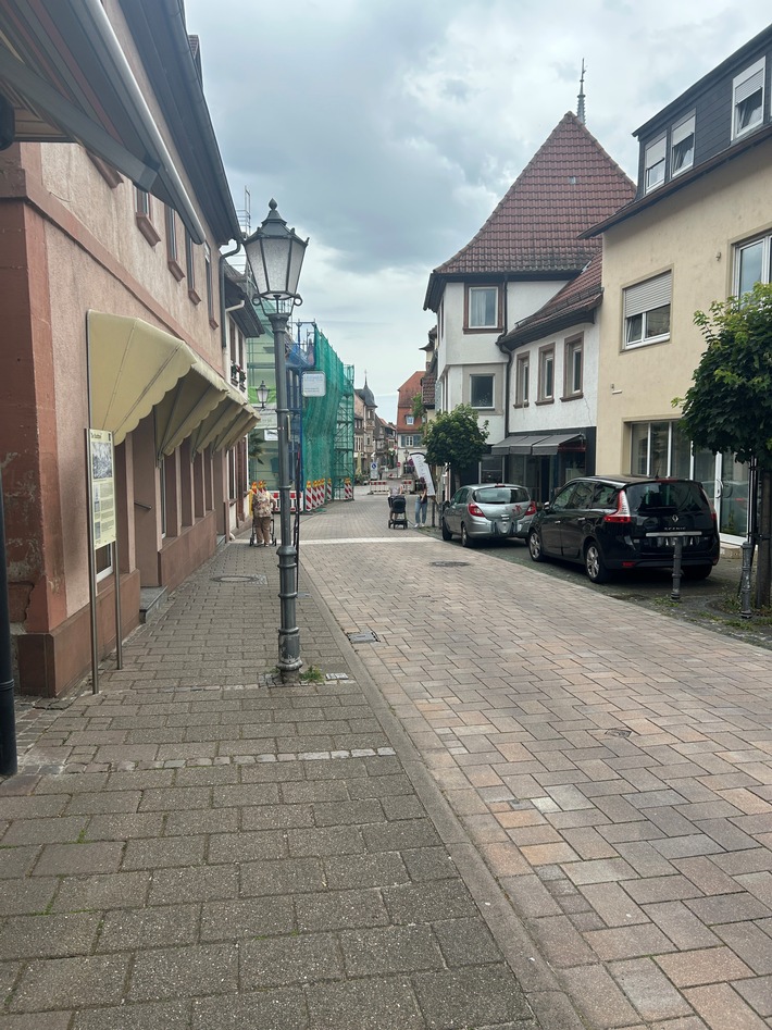 POL-PDLD: Bad Bergzabern - Überwachung des verkehrsberuhigten Bereiches - 34x zu schnell