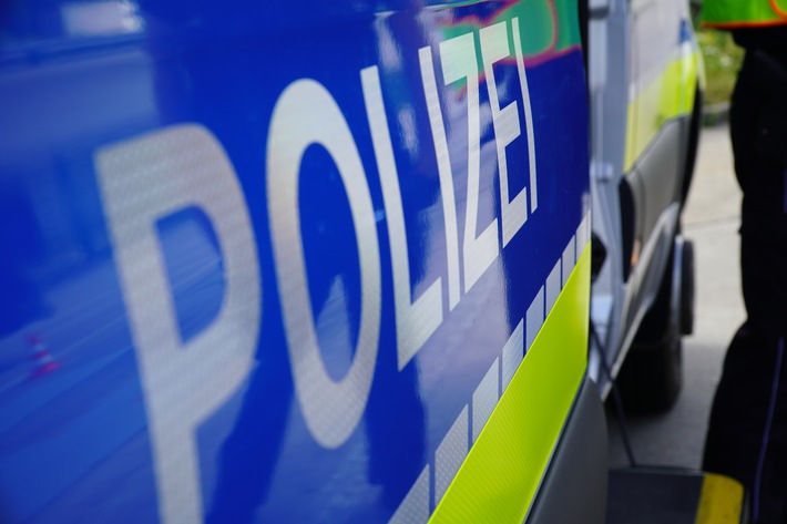 API-TH: Verkehrsbehinderungen nach Verkehrsunfall