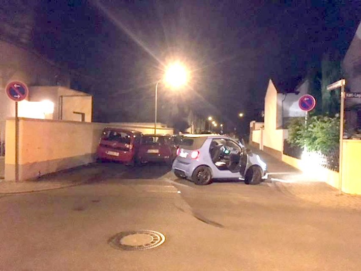 POL-PPRP: Ludwigshafen - Spektakulärer Unfall mit hohem Sachschaden