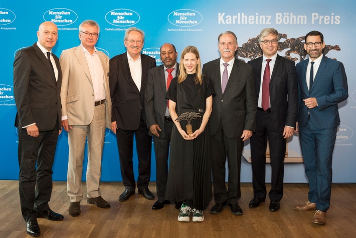 Karlheinz Böhm Preis 2018 für das "Operndorf Afrika"